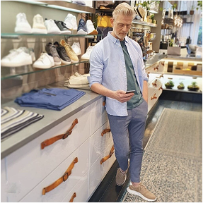 angel-agudo-carousel-DryKorn Yves Carter Arkk-img-2